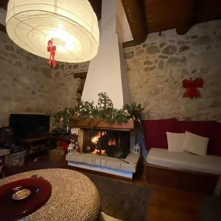 Σαλέ Mountain Nest - Your Fairytale Escape