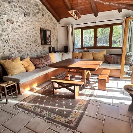 Mountain Nest - Your Fairytale Escape * Ano Polidhrosos